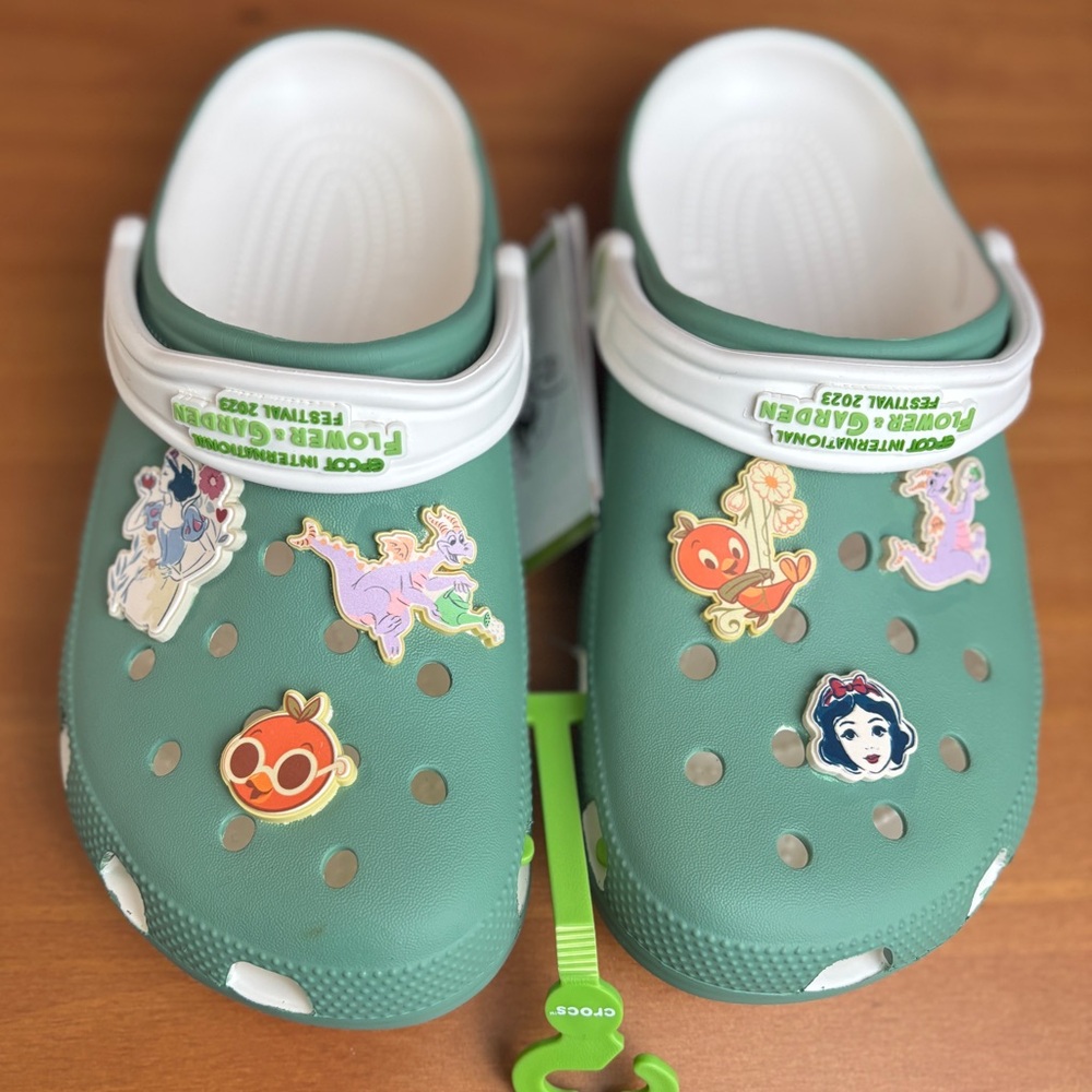 Walt Disney World EPCOT 2023 Flower & Garden Festival Green Crocs